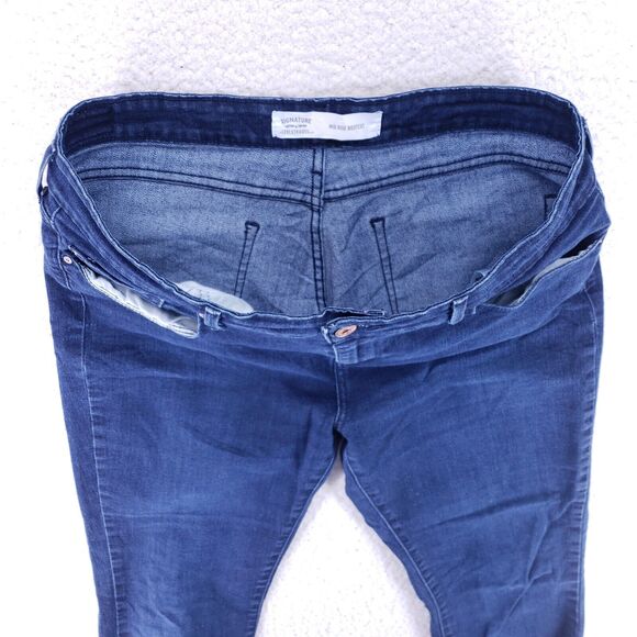 Levis Signature Jean Denim Cotton Women SZ 14 Blue Straight Stretch VTG Mid Rise - Picture 3 of 14